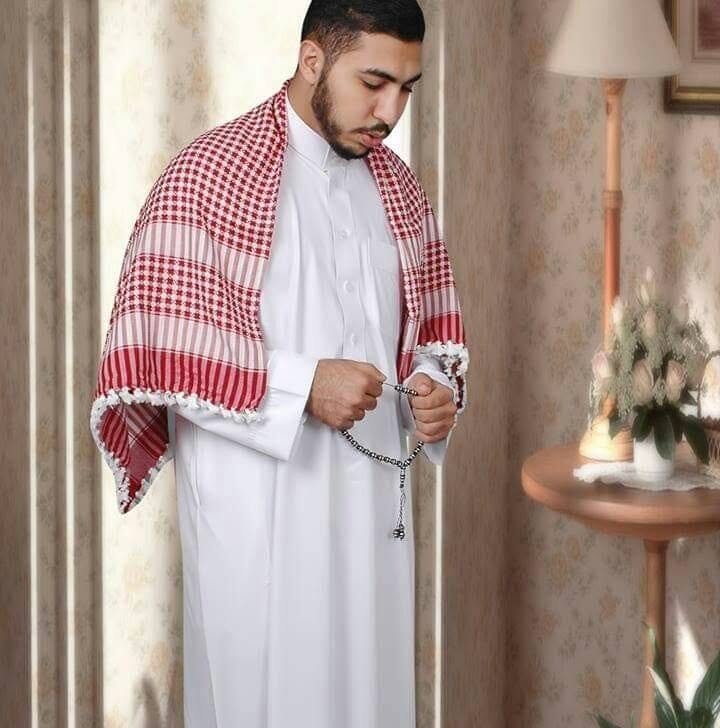 صورة الشاعر محمد عفيف